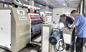 JD-DFQ1300D4-2高速冷烫膜万搏在线登入-官网入口_万搏（中国）
 透明玻璃碎膜分切复卷机